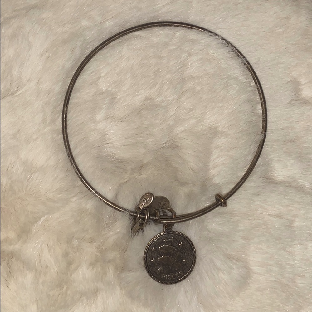 Pisces Alex and Ani